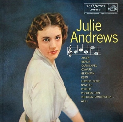 Julie Andrews Sings